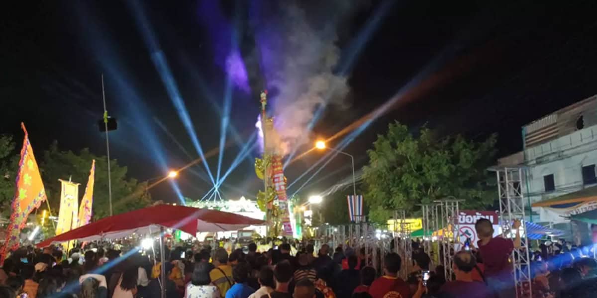 หางประทัดพิธี แห่เจ้าพ่อหลวงอภัย เจ้าแม่อรพิม